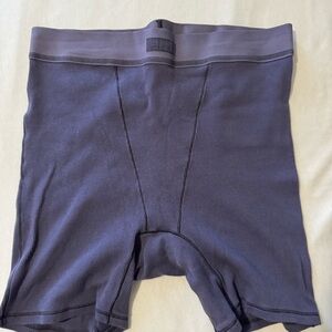 skims cotton rib boxer short- never worn - new without tags!!!